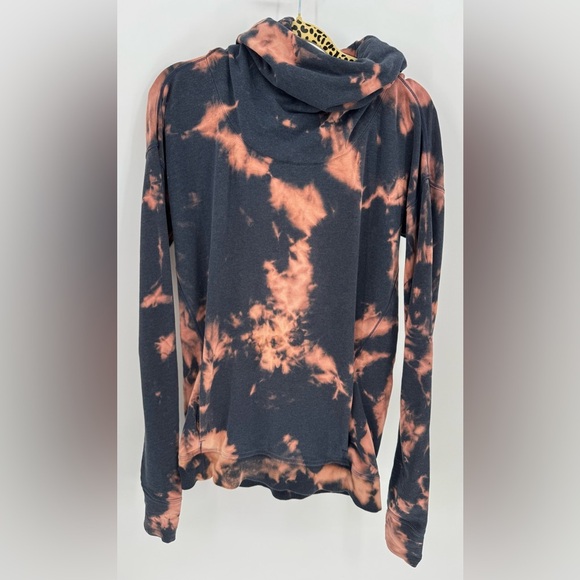 Lululemon Bleached Tie-Dyed Funnel Neck Hoodie - Picture 2 of 15